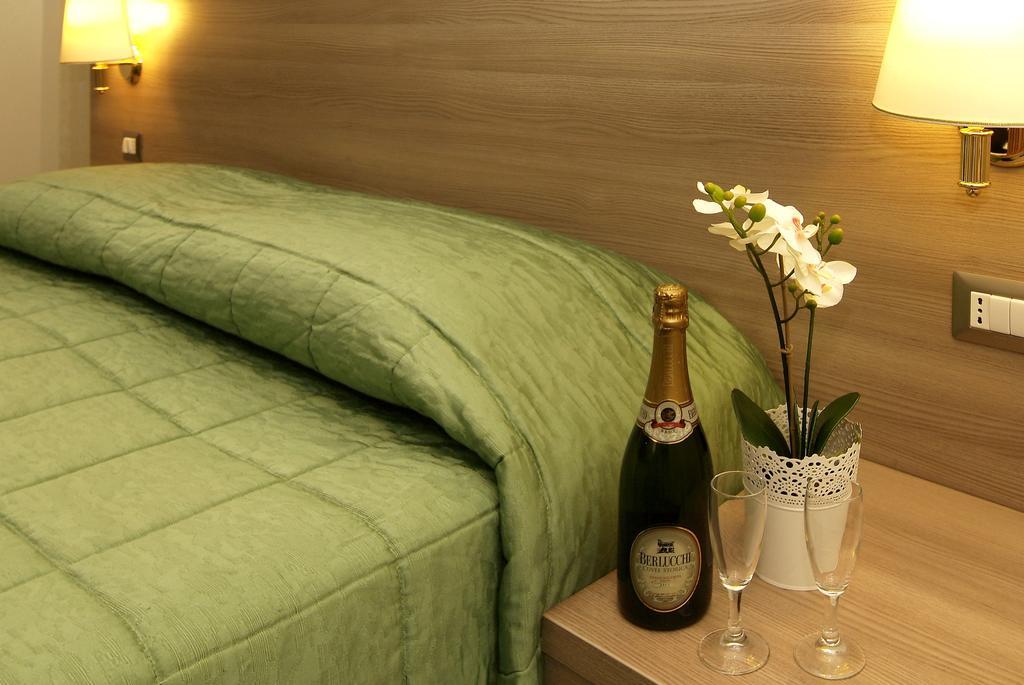 Hotel Argentina Rome Bagian luar foto